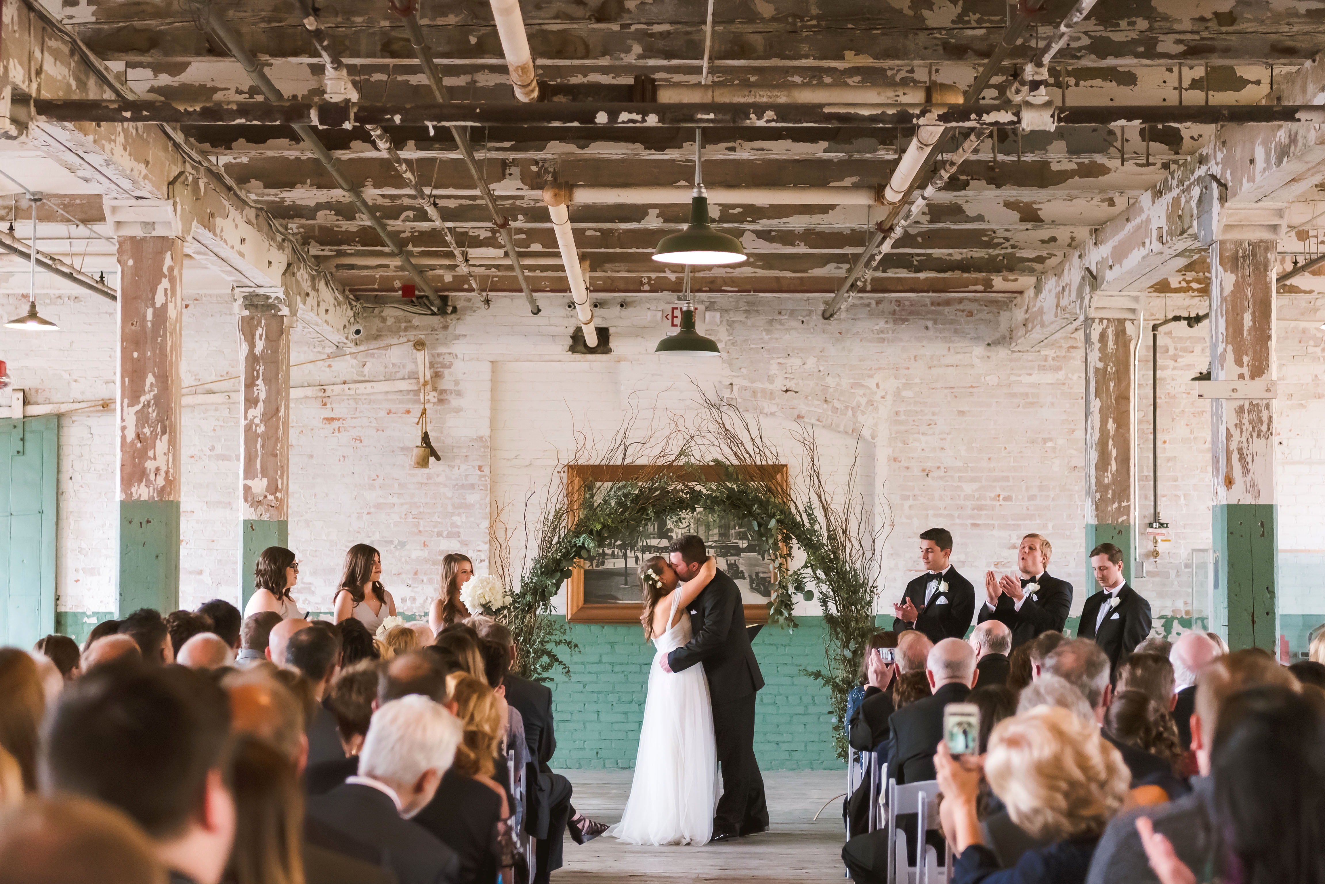 E Schmidt Photography Metro Detroit Wedding Photographer