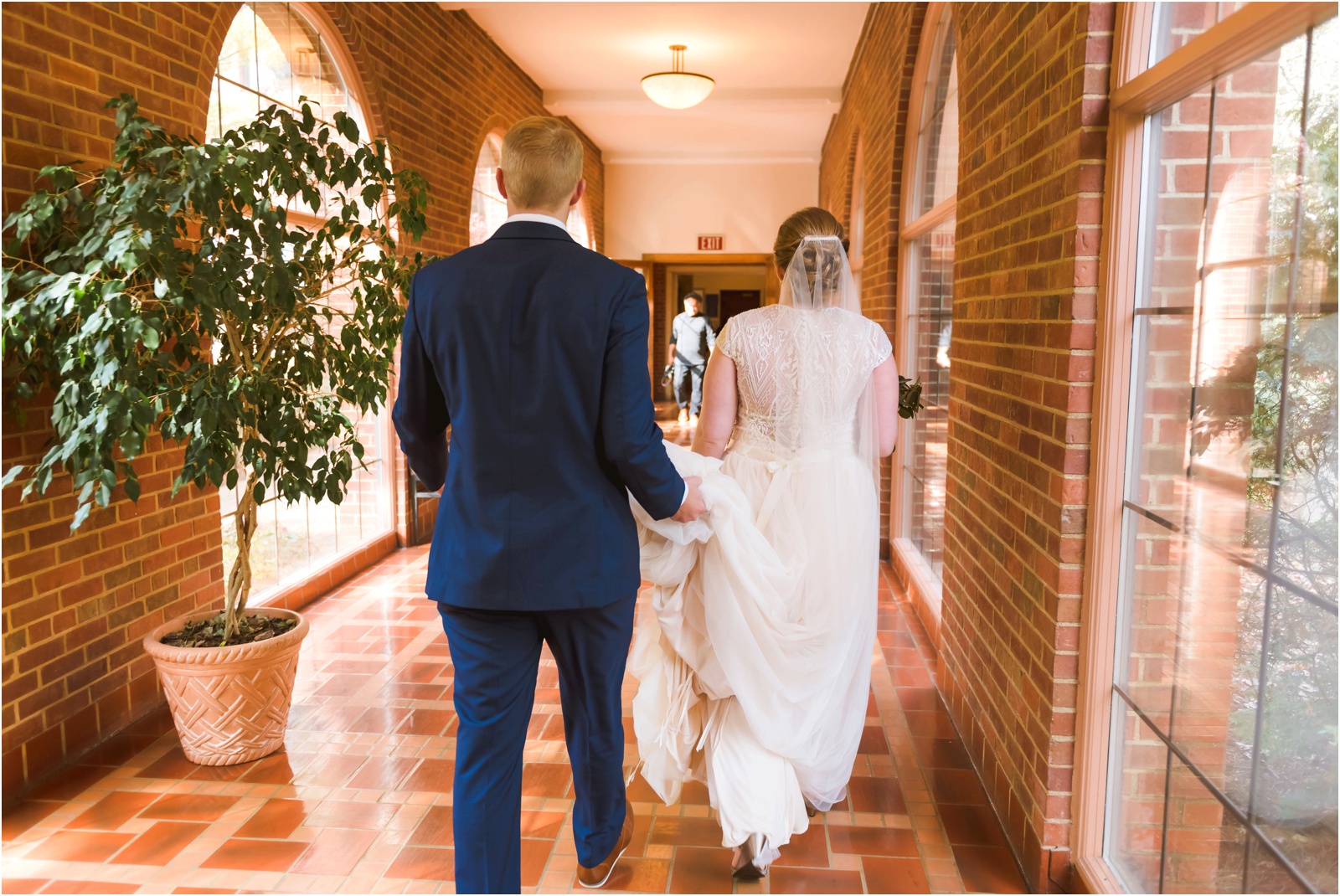 Erin Schmidt Photography | Plymouth Meeting House wedding | Metro Detroit wedding photographer | Michigan wedding photos