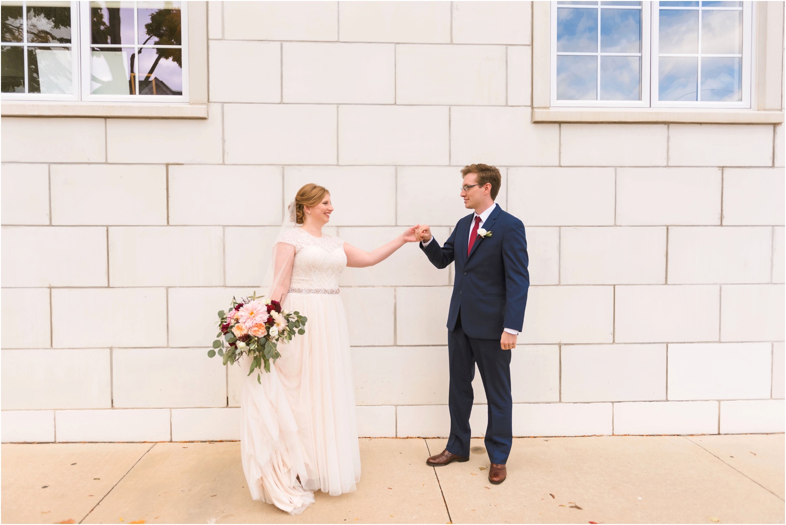 Erin Schmidt Photography | Plymouth Meeting House wedding | Metro Detroit wedding photographer | Michigan wedding photos