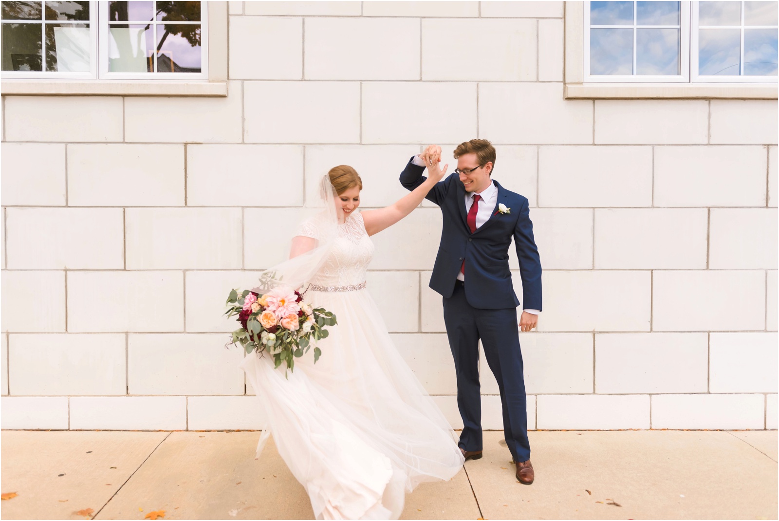 Erin Schmidt Photography | Plymouth Meeting House wedding | Metro Detroit wedding photographer | Michigan wedding photos
