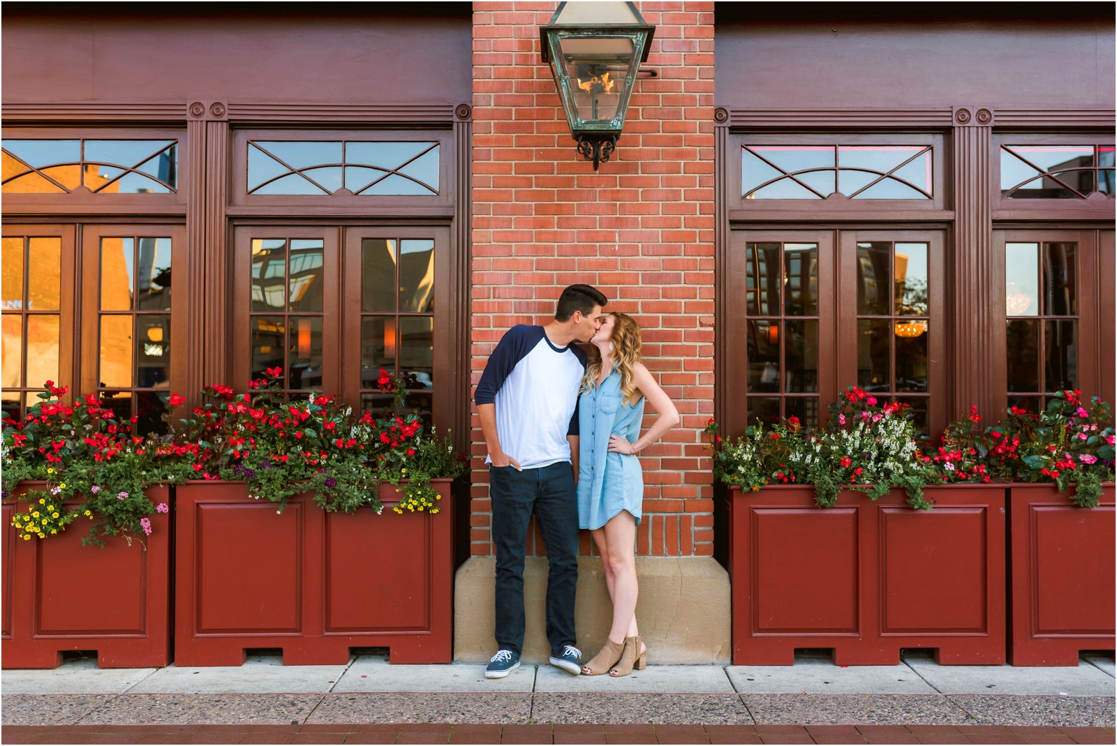 Erin Schmidt Photography | sunny Detroit engagement photo session | Metro Detroit wedding photographer