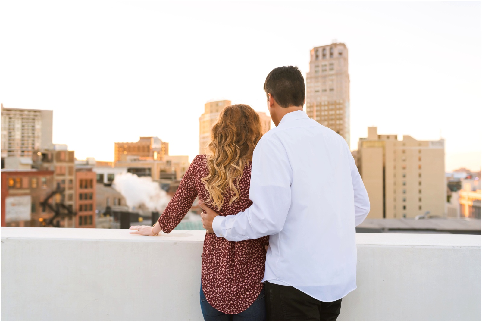 Erin Schmidt Photography | sunny Detroit engagement photo session | Metro Detroit wedding photographer