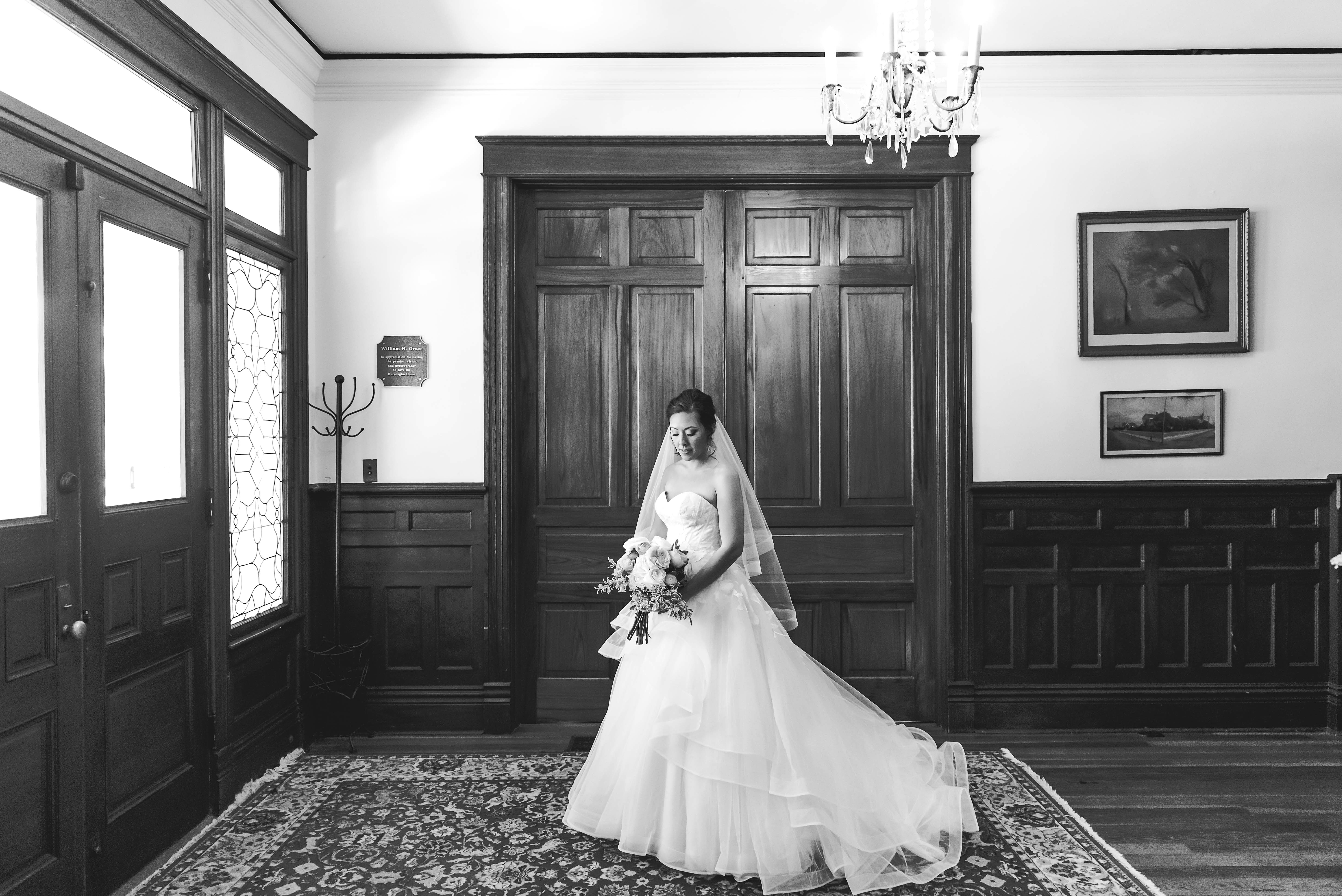 bride at burroughs home in florida | erin schmidt photo | burroughs home wedding fort myers florida wedding photos | Fort Myers Florida wedding