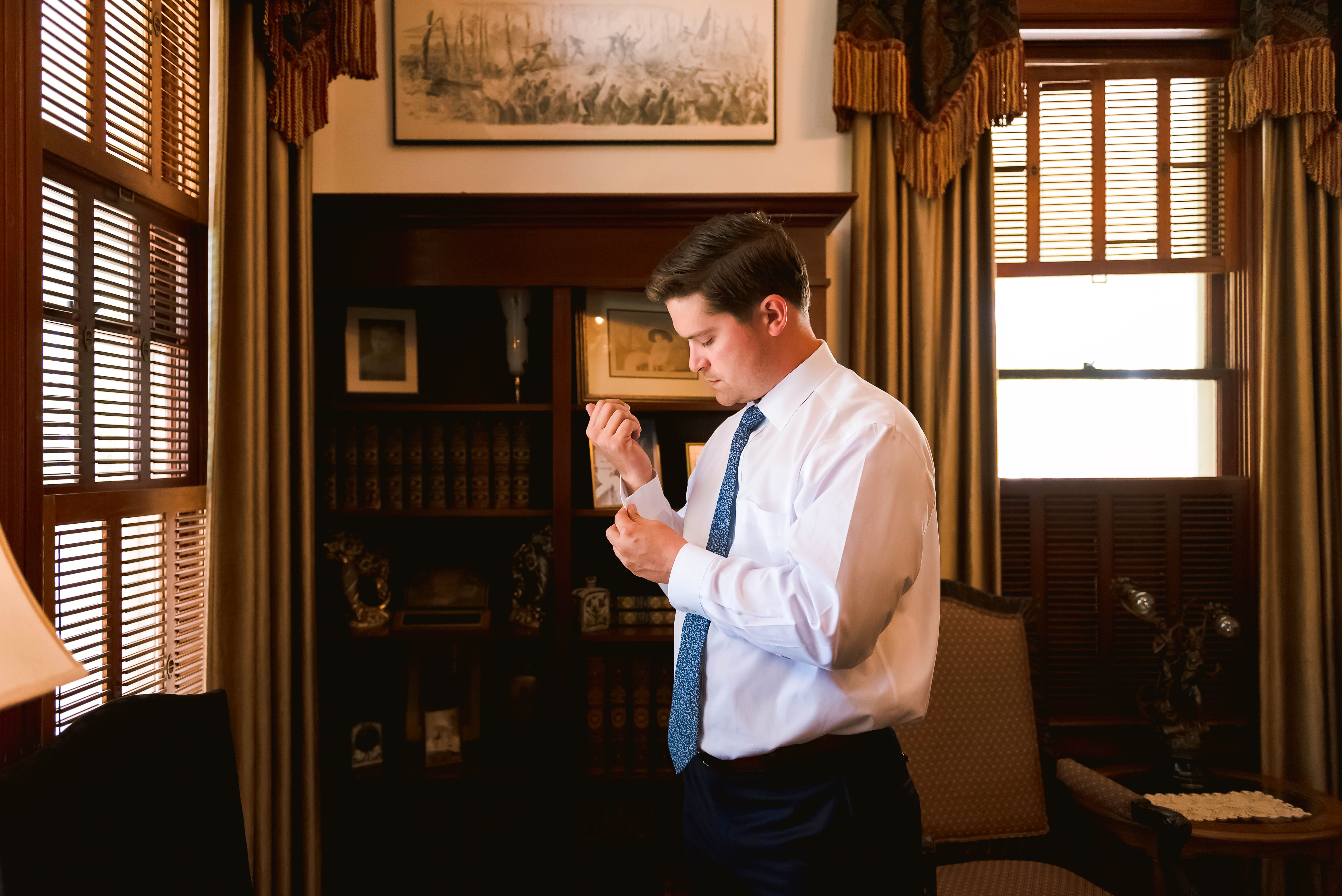 groom at burroughs home | erin schmidt photo | burroughs home wedding fort myers florida wedding photos | Fort Myers Florida wedding