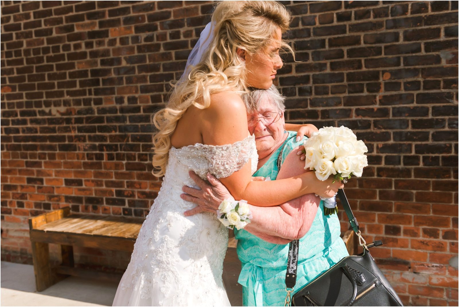 Erin Schmidt Photography | an intimate wedding at The Eastern Detroit | Metro Detroit wedding photographer