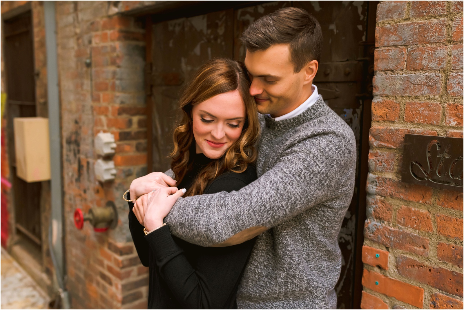 Erin Schmidt Photography | Metro Detroit wedding photographer | Detroit winter engagement session