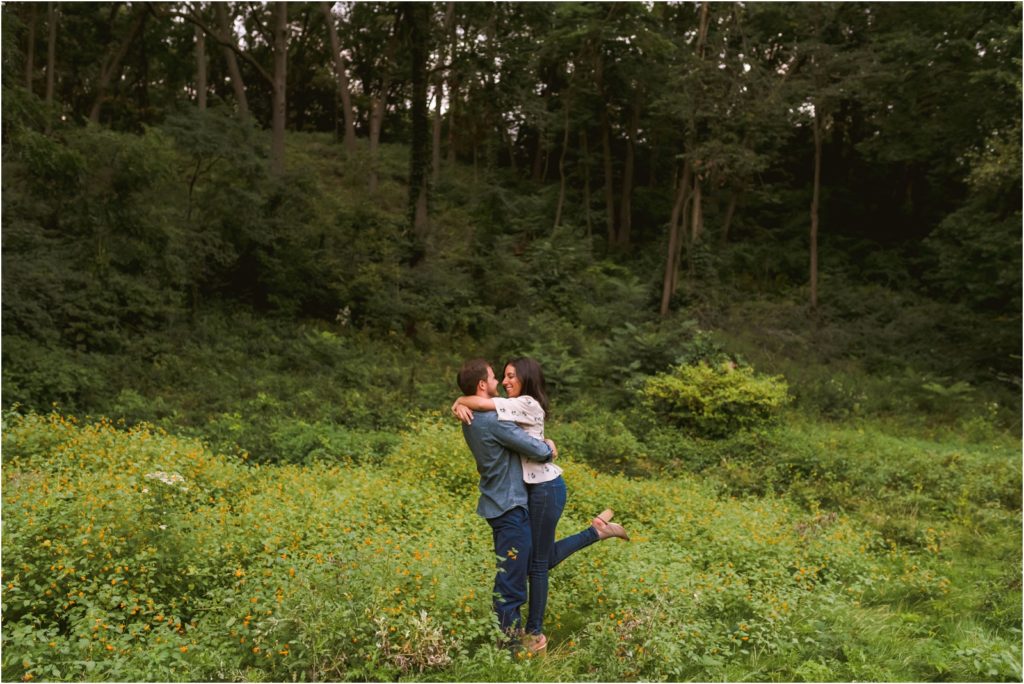 Erin Schmidt Photography | fall Ann Arbor engagement session | Metro Detroit wedding photographer
