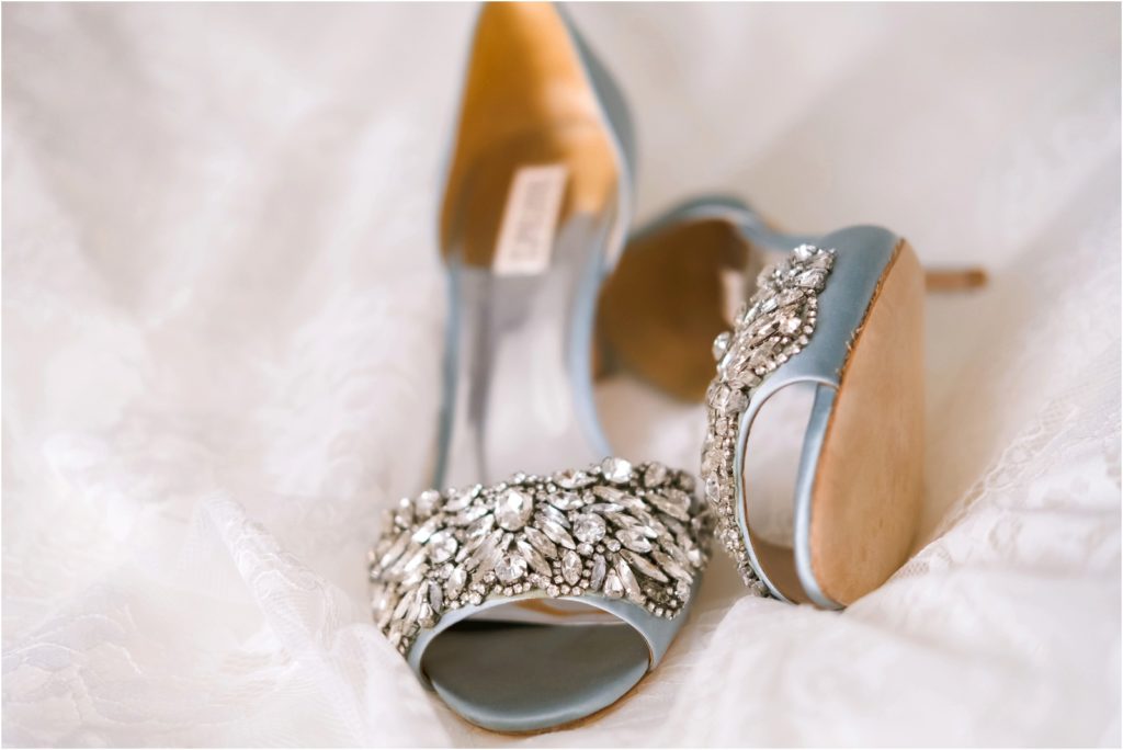 Erin Schmidt Photography | Ann Arbor spring greenery wedding | Metro Detroit wedding photographer