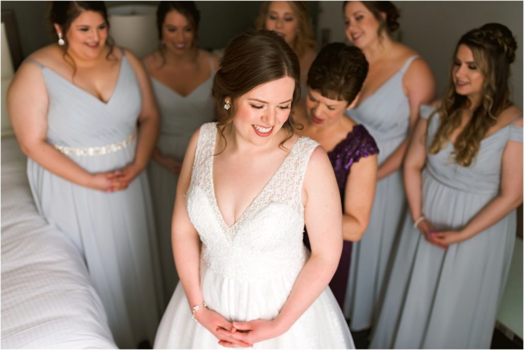 Erin Schmidt Photography | Ann Arbor spring greenery wedding | Metro Detroit wedding photographer