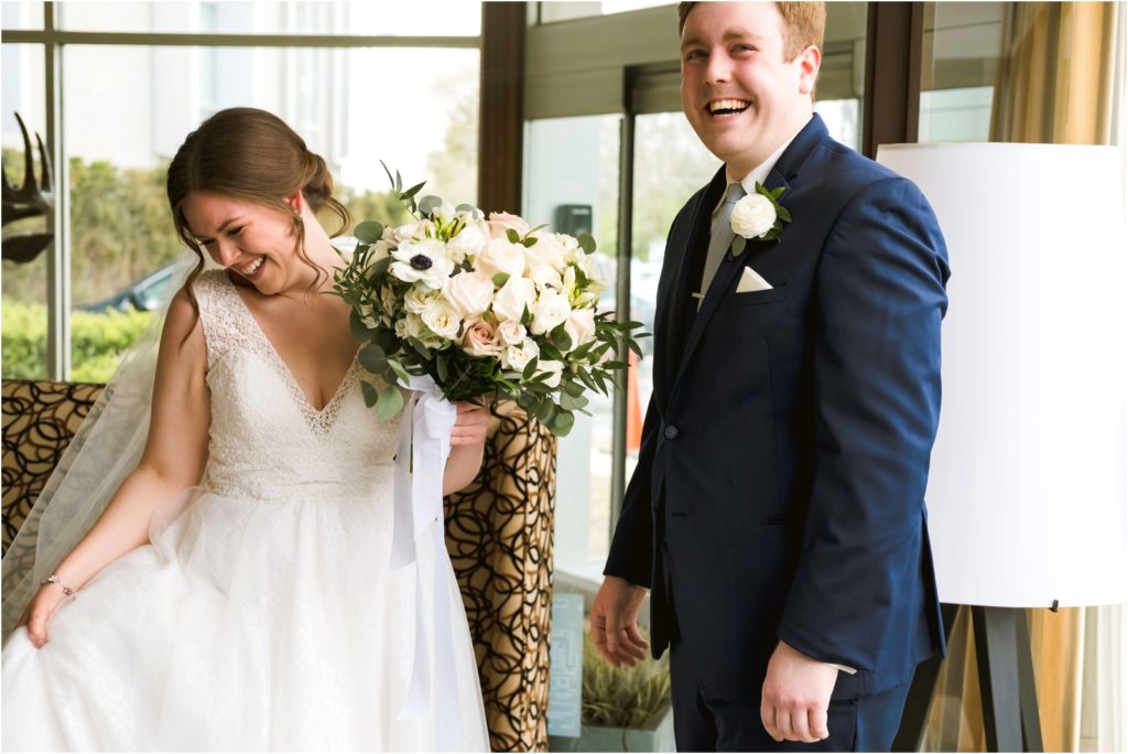 Erin Schmidt Photography | Ann Arbor spring greenery wedding | Metro Detroit wedding photographer