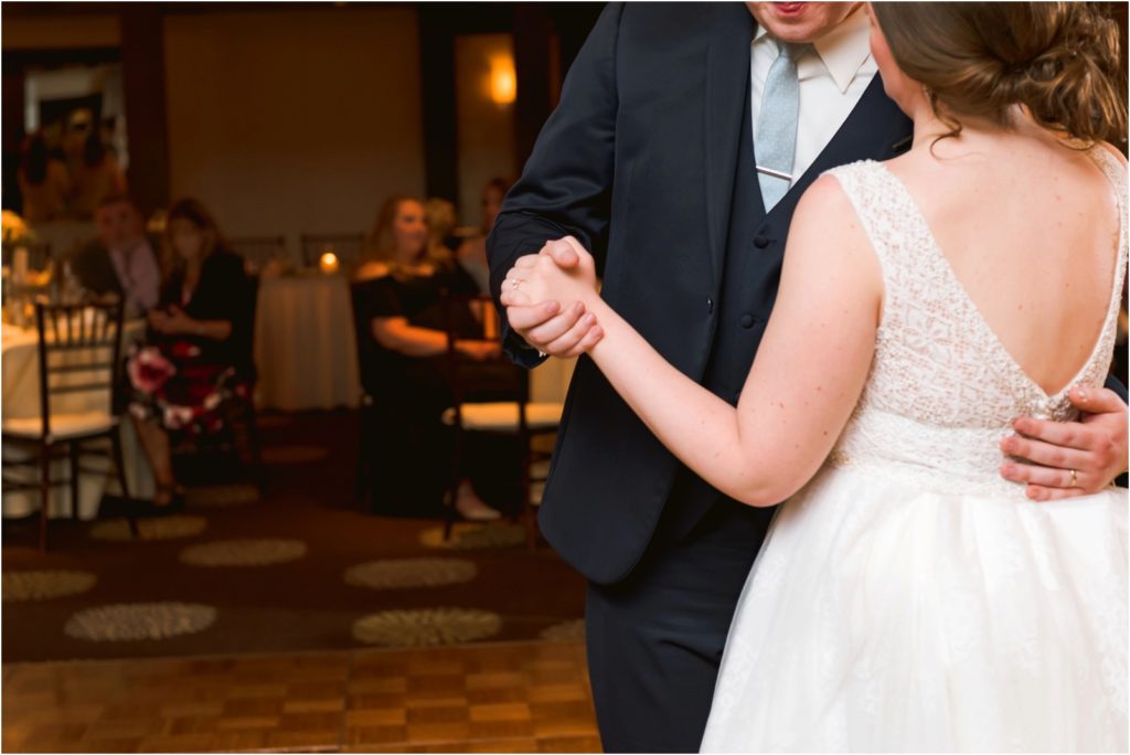 Erin Schmidt Photography | Ann Arbor spring greenery wedding | Metro Detroit wedding photographer