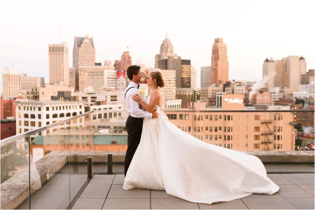 Erin Schmidt Photography | summertime DAC wedding | Metro Detroit wedding photographer
