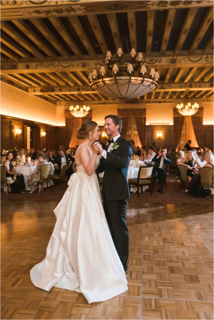 Erin Schmidt Photography | summertime DAC wedding | Metro Detroit wedding photographer