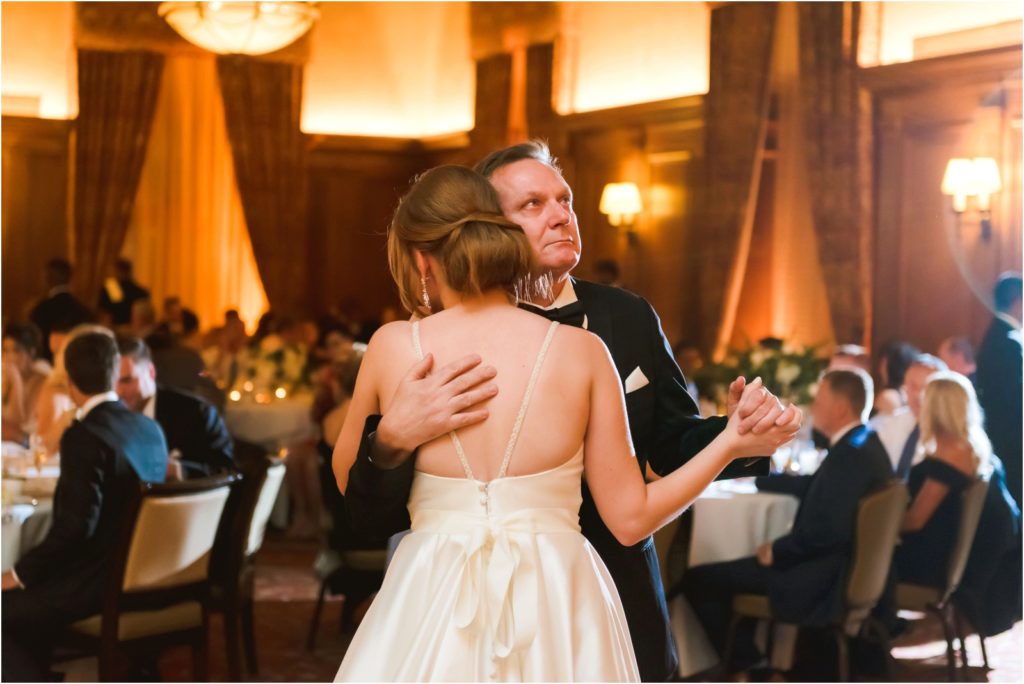 Erin Schmidt Photography | summertime DAC wedding | Metro Detroit wedding photographer