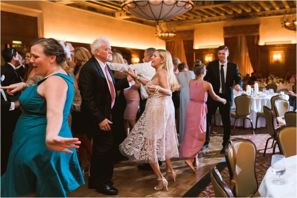 Erin Schmidt Photography | summertime DAC wedding | Metro Detroit wedding photographer