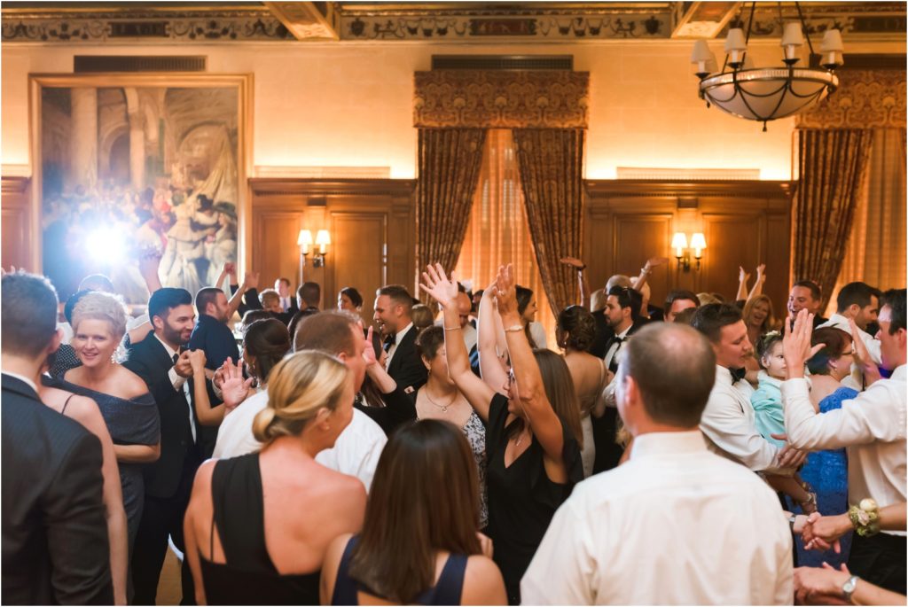 Erin Schmidt Photography | summertime DAC wedding | Metro Detroit wedding photographer
