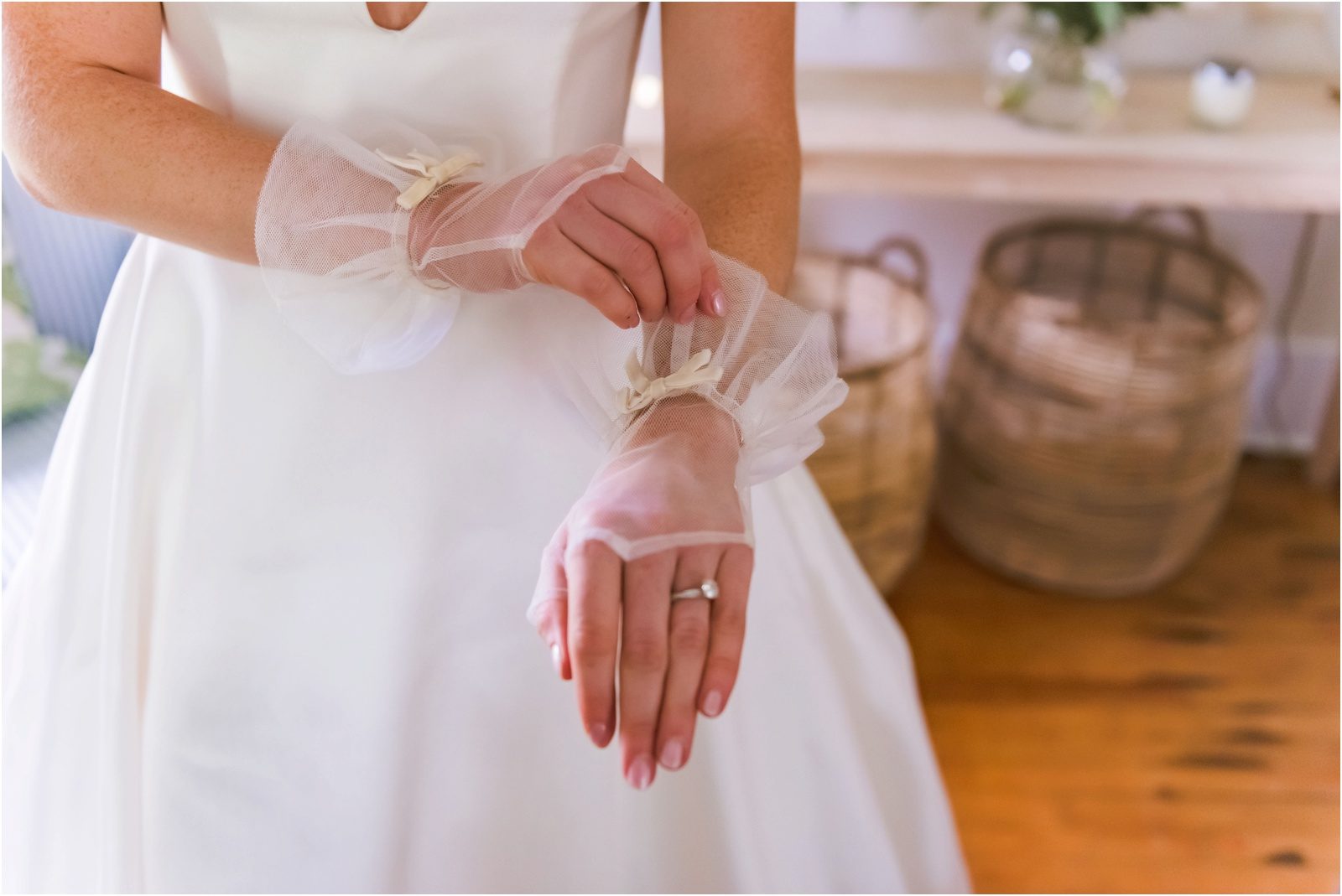 Erin Schmidt Photography | spring Cornman Farms wedding | Metro Detroit wedding photographer | Cornman Farms wedding photos