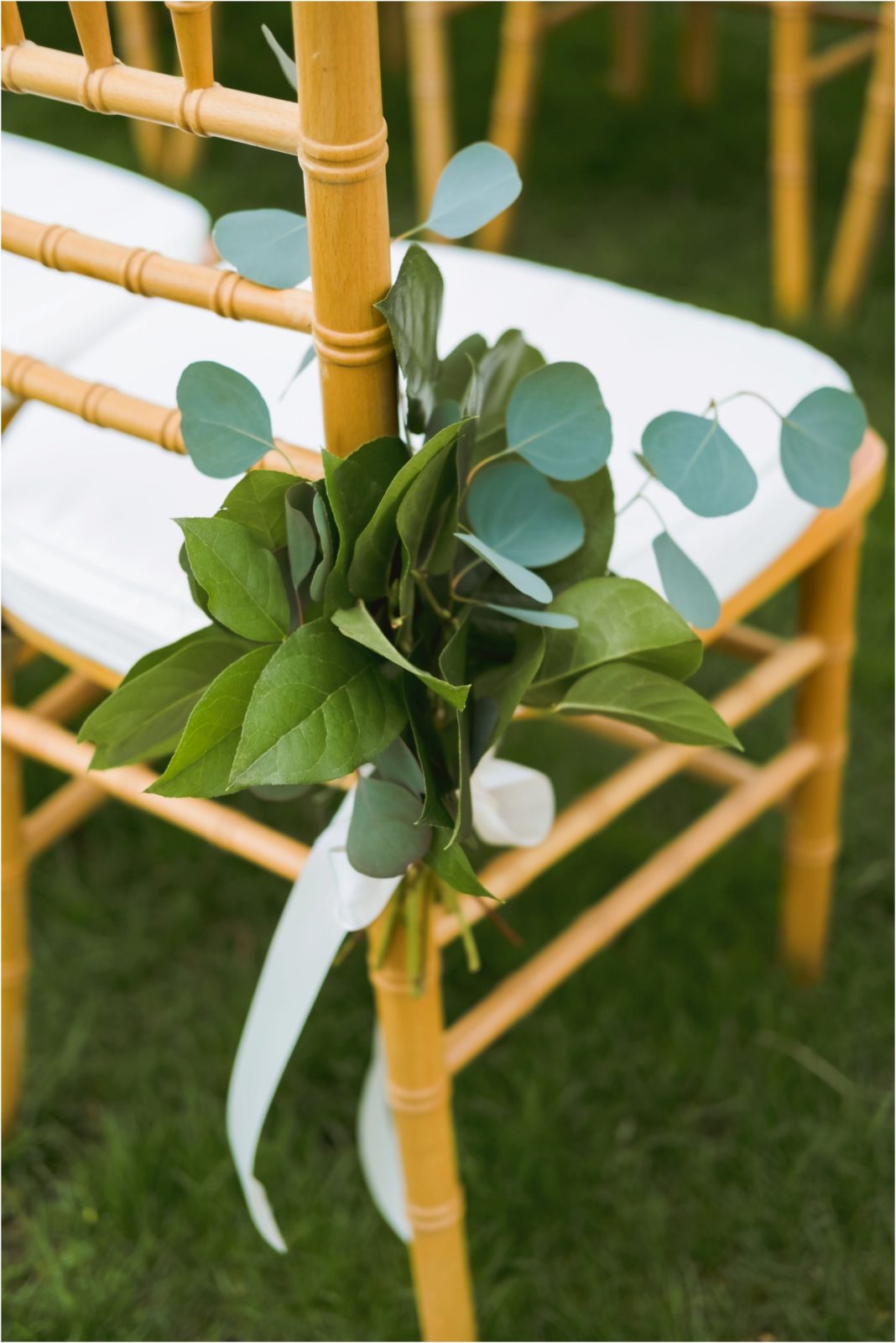 Erin Schmidt Photography | spring Cornman Farms wedding | Metro Detroit wedding photographer | Cornman Farms wedding photos