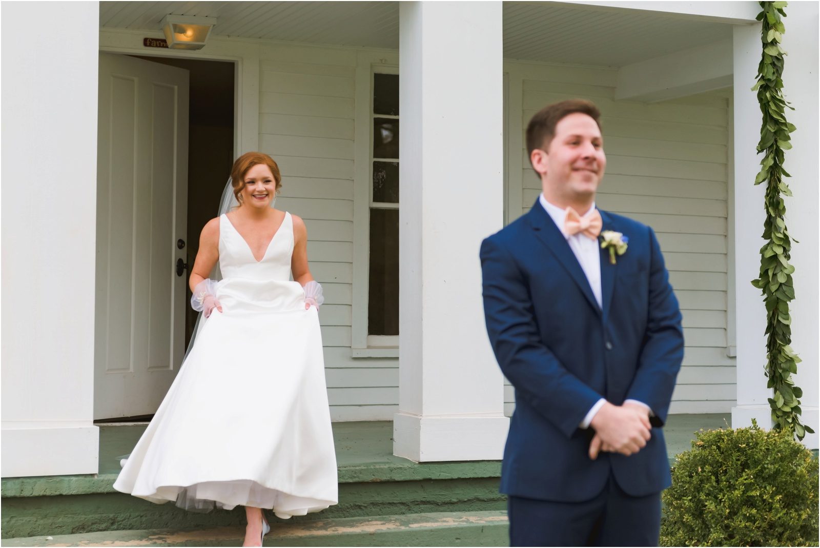 Erin Schmidt Photography | spring Cornman Farms wedding | Metro Detroit wedding photographer | Cornman Farms wedding photos
