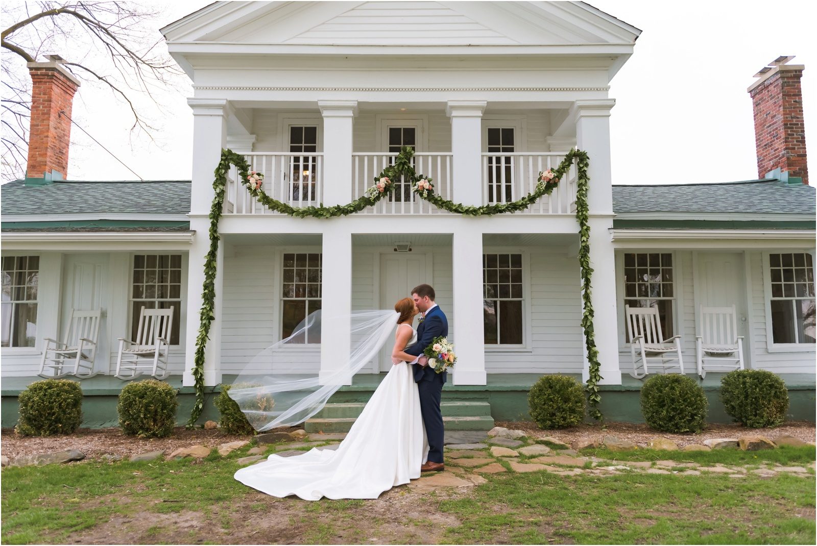 Erin Schmidt Photography | spring Cornman Farms wedding | Metro Detroit wedding photographer | Cornman Farms wedding photos