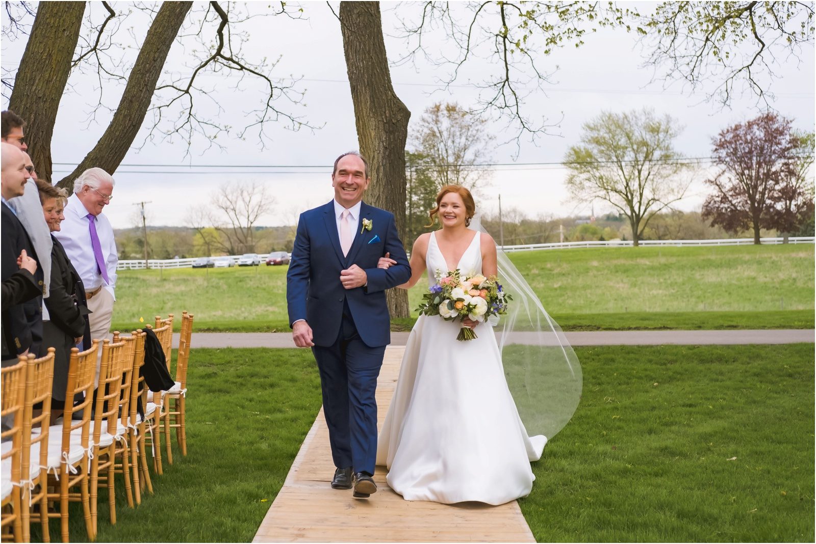 Erin Schmidt Photography | spring Cornman Farms wedding | Metro Detroit wedding photographer | Cornman Farms wedding photos