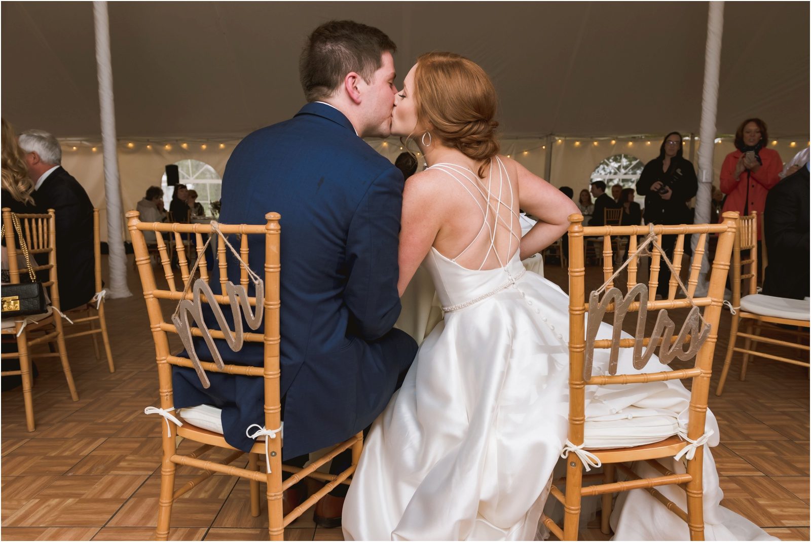 Erin Schmidt Photography | spring Cornman Farms wedding | Metro Detroit wedding photographer | Cornman Farms wedding photos