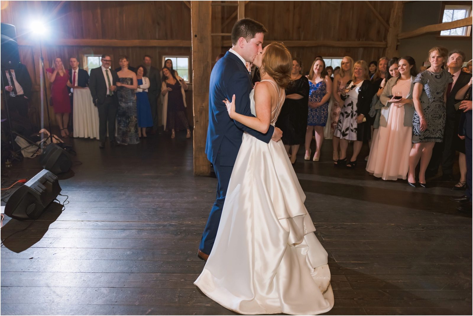 Erin Schmidt Photography | spring Cornman Farms wedding | Metro Detroit wedding photographer | Cornman Farms wedding photos