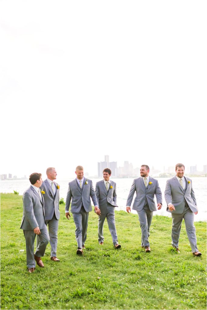 Erin Schmidt Photography | Metro Detroit wedding photographer | Whiskey Factory wedding