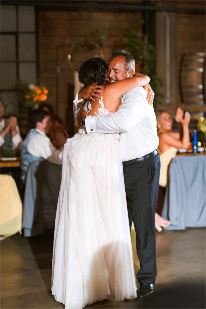 Erin Schmidt Photography | Metro Detroit wedding photographer | Whiskey Factory wedding