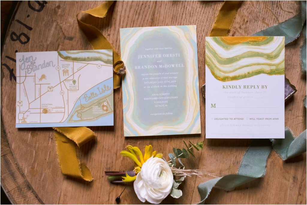 Erin Schmidt Photography | Metro Detroit wedding photographer | Whiskey Factory wedding