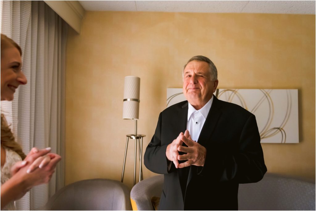 Erin Schmidt Photography | Metro Detroit wedding photographer | summer Lovett Hall wedding