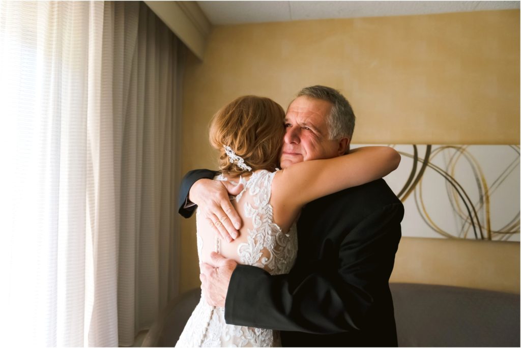 Erin Schmidt Photography | Metro Detroit wedding photographer | summer Lovett Hall wedding