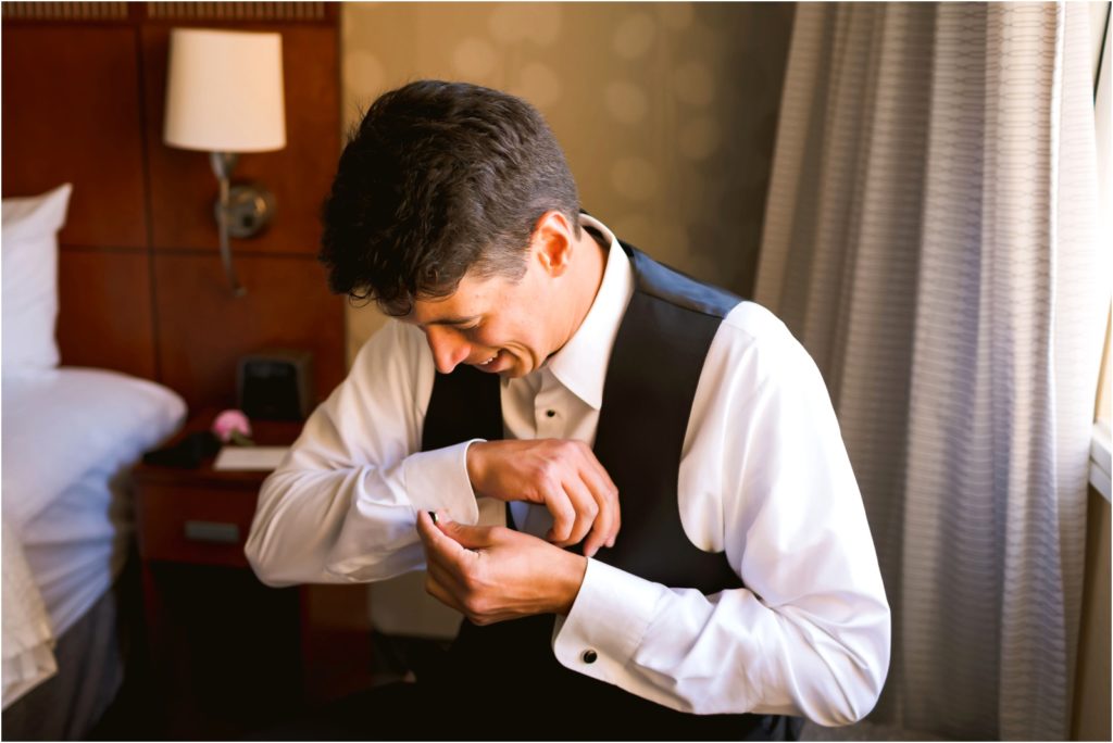 Erin Schmidt Photography | Metro Detroit wedding photographer | summer Lovett Hall wedding
