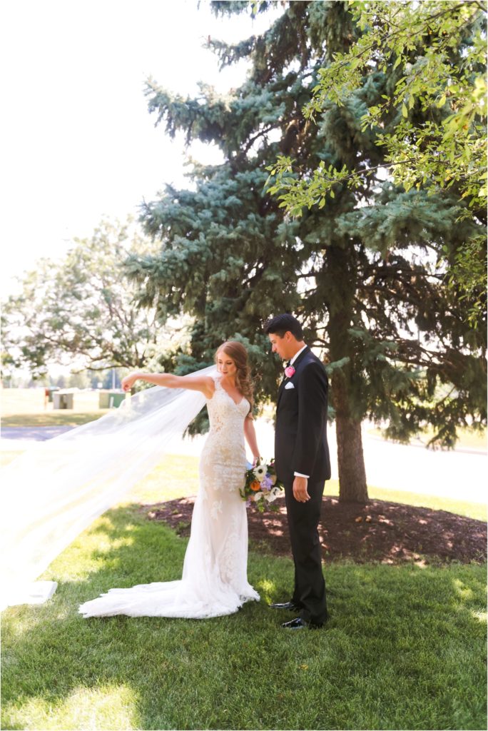Erin Schmidt Photography | Metro Detroit wedding photographer | summer Lovett Hall wedding | detroit first look photos