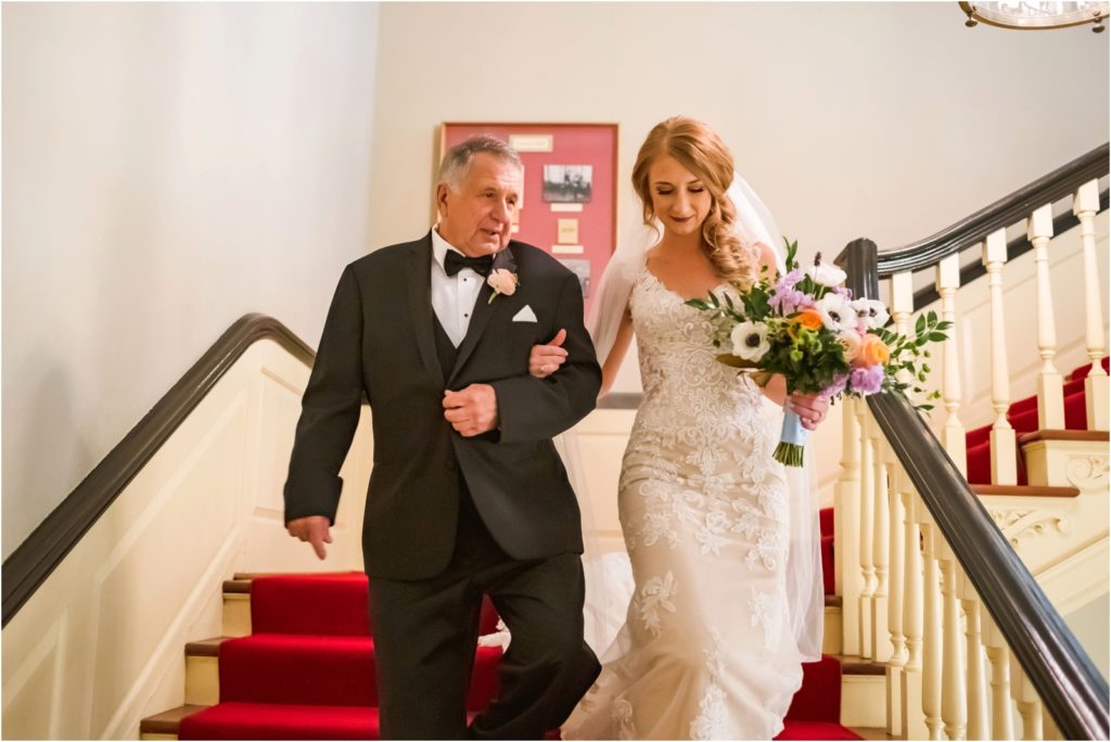 Erin Schmidt Photography | Metro Detroit wedding photographer | summer Lovett Hall wedding