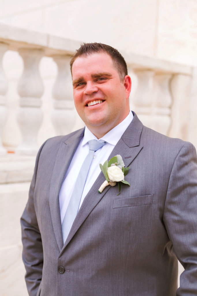 Erin Schmidt Photography | summer Eastern Market wedding | Shinola Hotel wedding | Metro Detroit wedding photographer