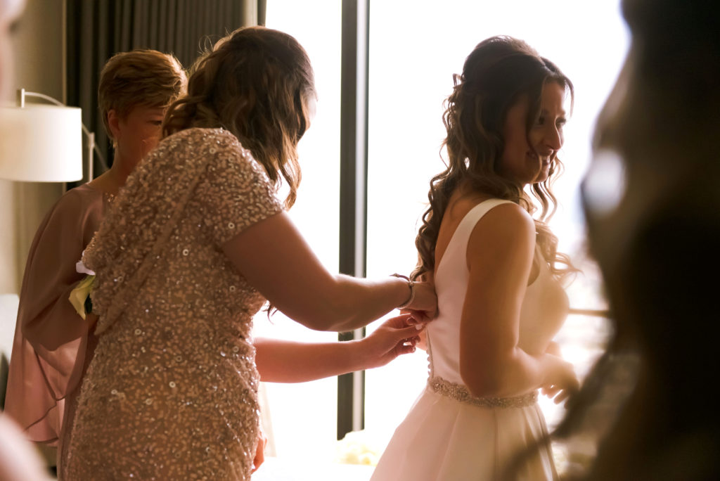 Erin Schmidt Photography | summer Detroit wedding | Metro Detroit wedding photographer