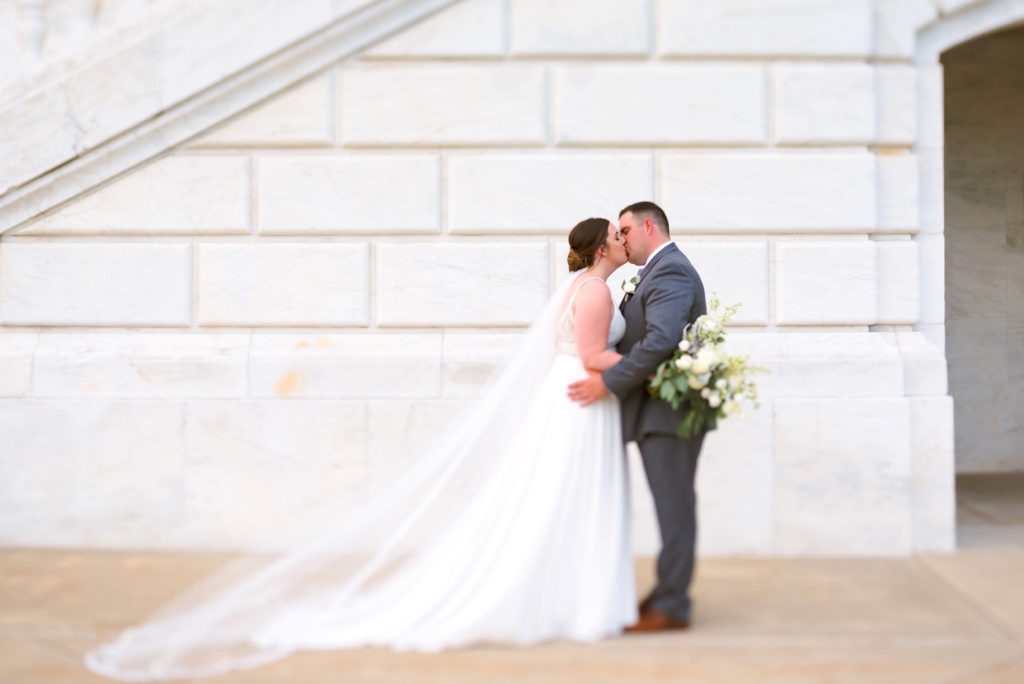 Erin Schmidt Photography | summer Eastern Market wedding | Shinola Hotel wedding | Metro Detroit wedding photographer