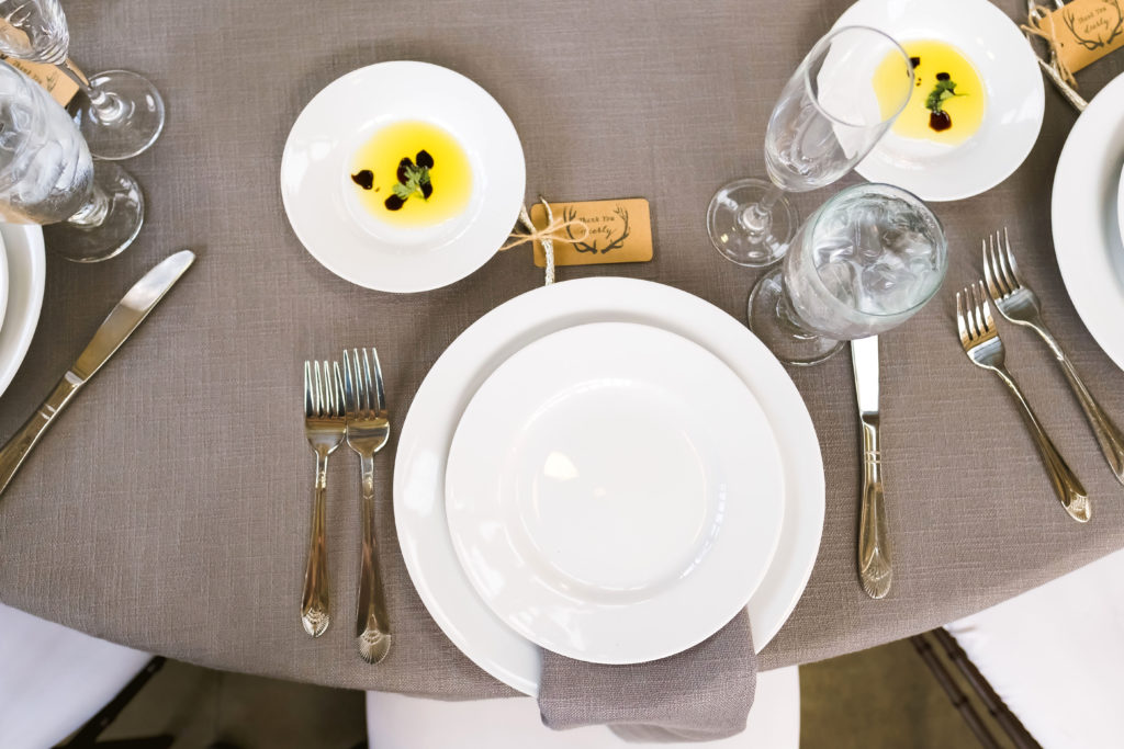 Erin Schmidt Photography | summer Eastern Market wedding | Shinola Hotel wedding | Metro Detroit wedding photographer