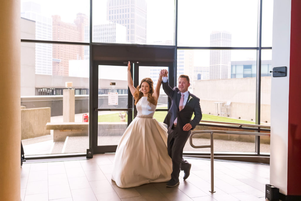 Erin Schmidt Photography | summer Detroit wedding | Metro Detroit wedding photographer