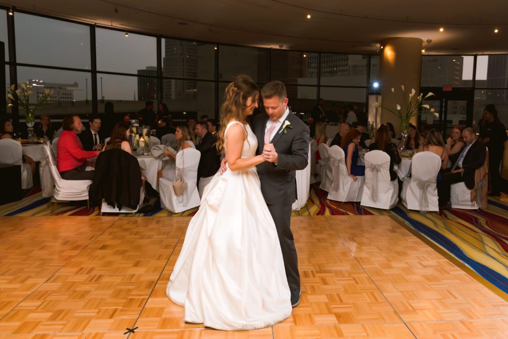 Erin Schmidt Photography | summer Detroit wedding | Metro Detroit wedding photographer