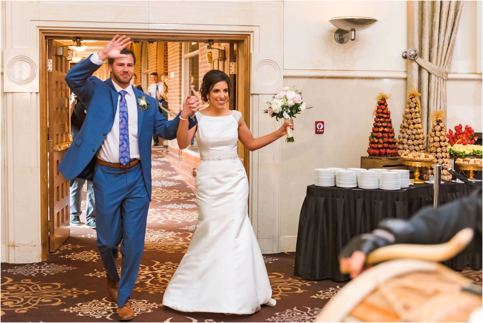 Erin Schmidt Photography | spring Inn at St. John's wedding | Metro Detroit wedding photographer