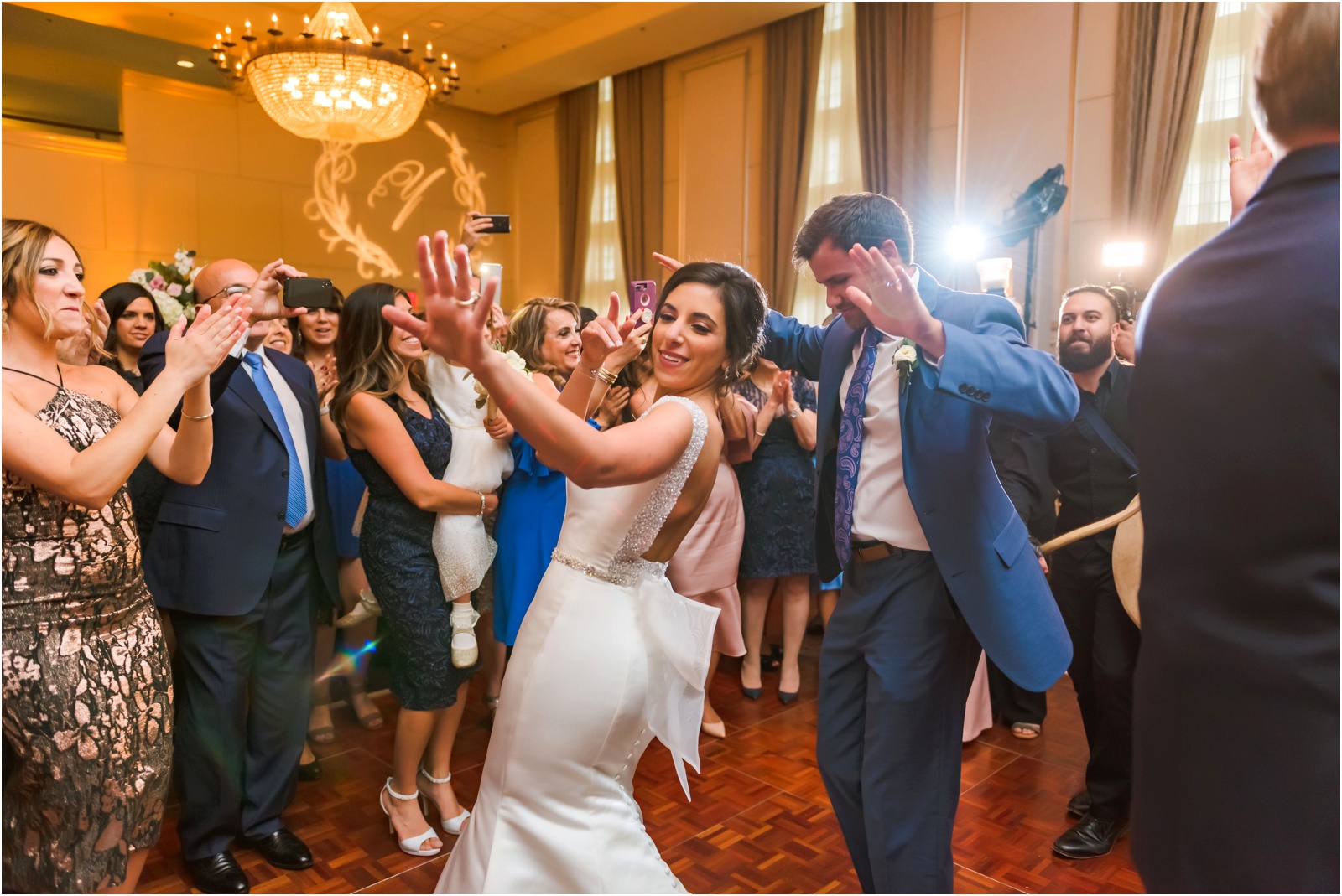 Erin Schmidt Photography | spring Inn at St. John's wedding | Metro Detroit wedding photographer