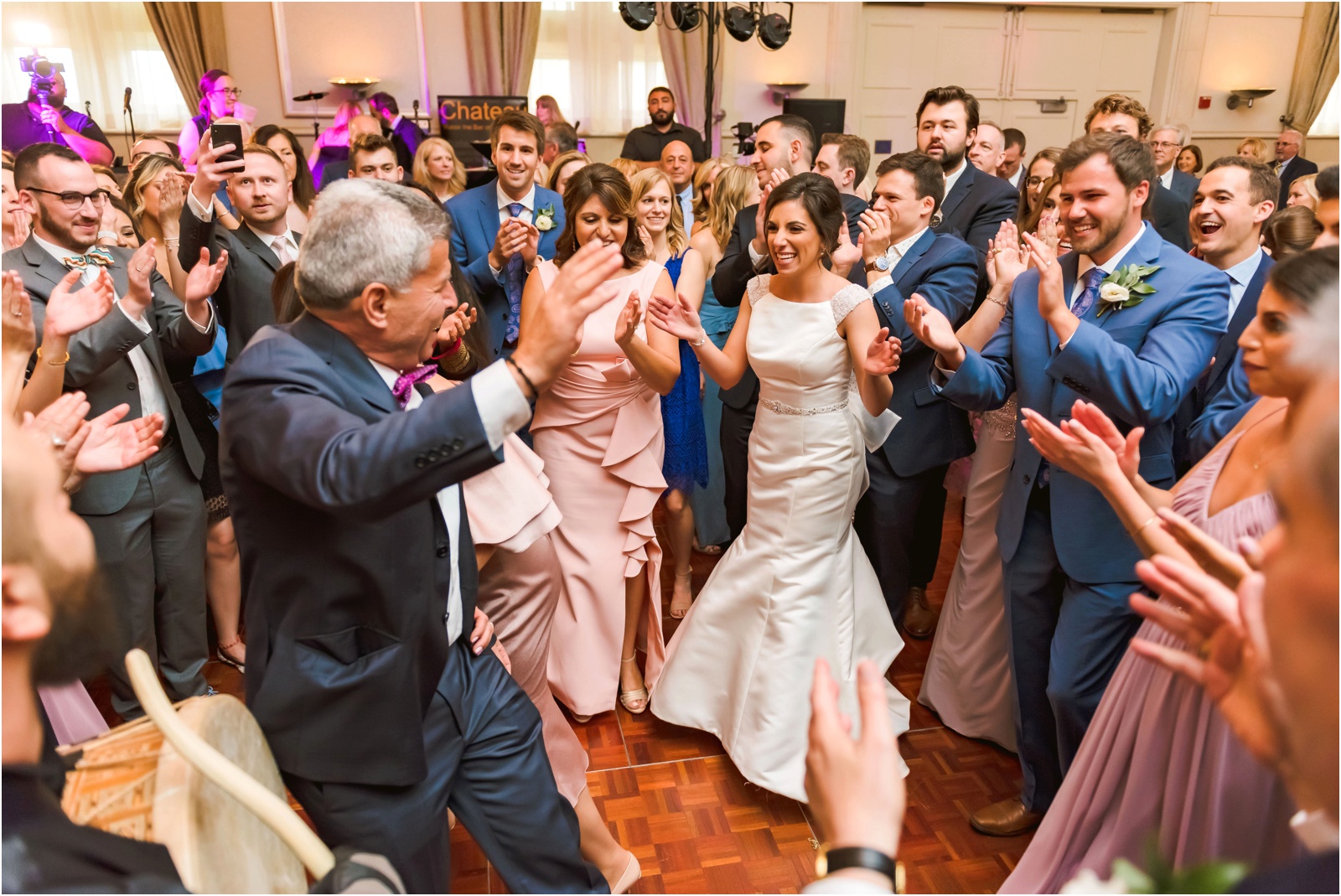 Erin Schmidt Photography | spring Inn at St. John's wedding | Metro Detroit wedding photographer