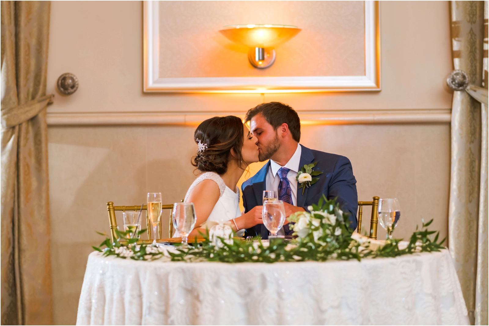 Erin Schmidt Photography | spring Inn at St. John's wedding | Metro Detroit wedding photographer