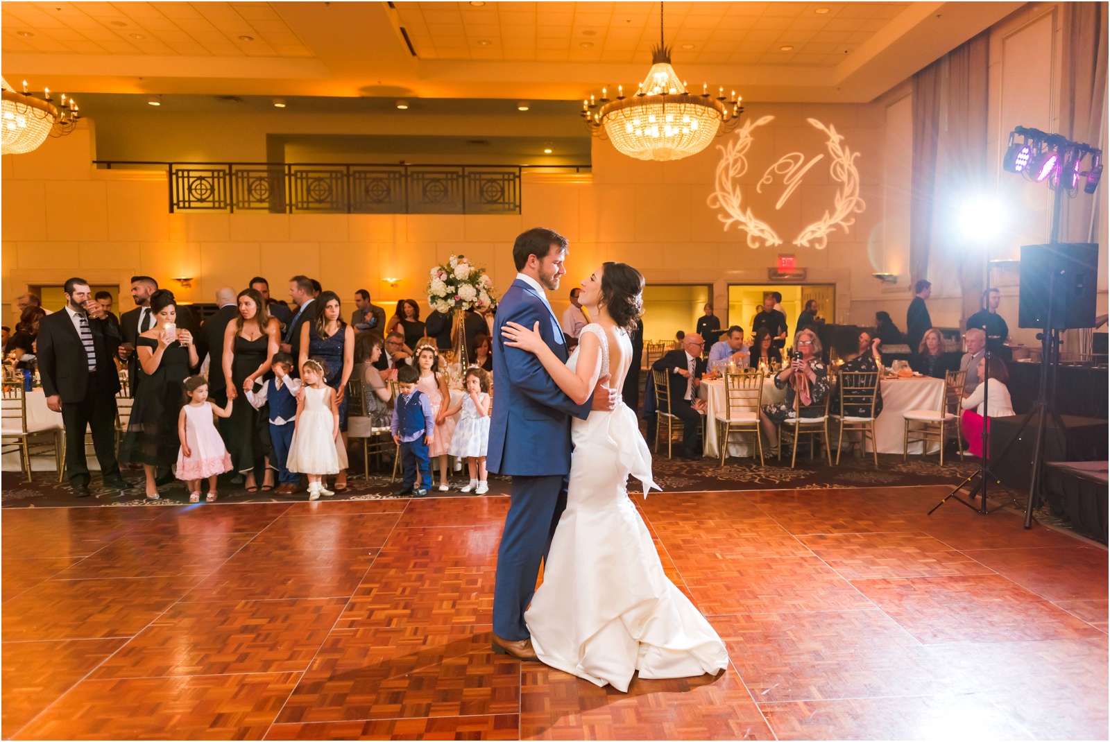 Erin Schmidt Photography | spring Inn at St. John's wedding | Metro Detroit wedding photographer