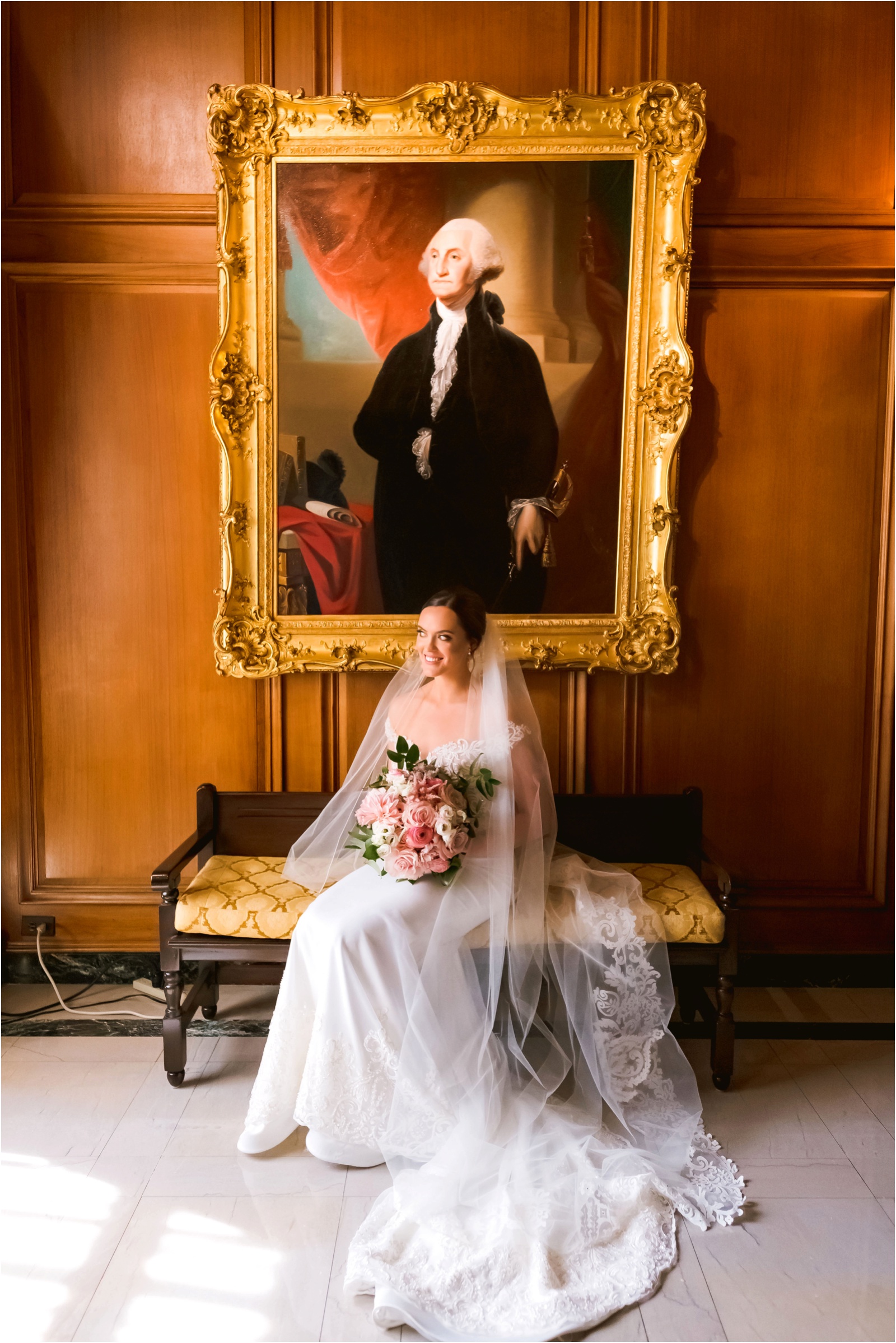 Erin Schmidt Photography | glamorous Detroit Athletic Club wedding photos | Metro Detroit wedding photographer