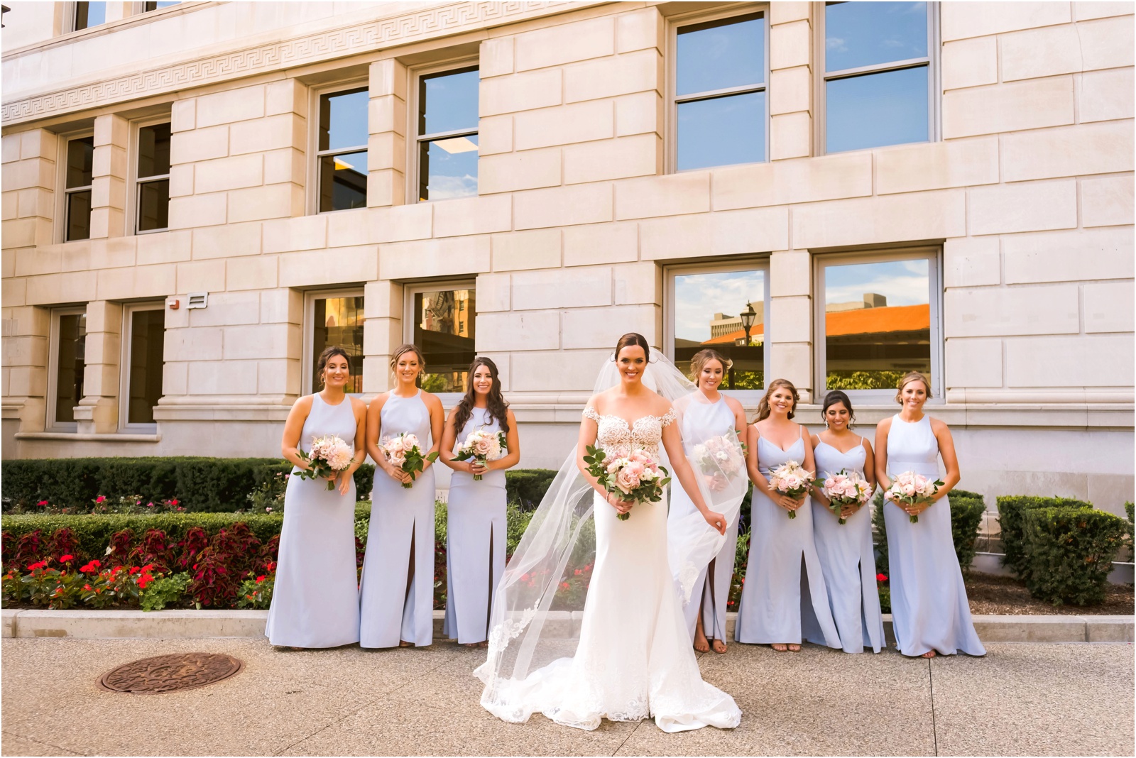 Erin Schmidt Photography | glamorous Detroit Athletic Club wedding photos | Metro Detroit wedding photographer