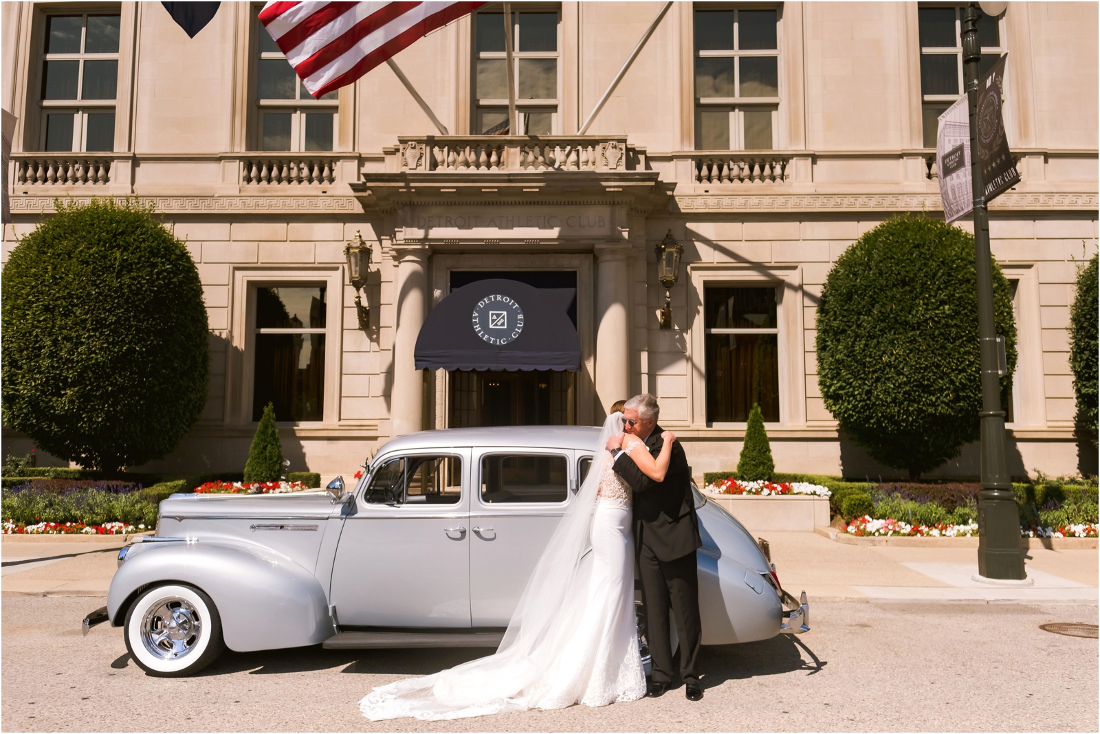Erin Schmidt Photography | glamorous Detroit Athletic Club wedding photos | Metro Detroit wedding photographer