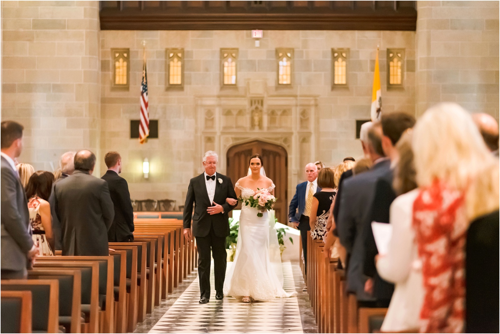 Erin Schmidt Photography | glamorous Detroit Athletic Club wedding photos | Metro Detroit wedding photographer